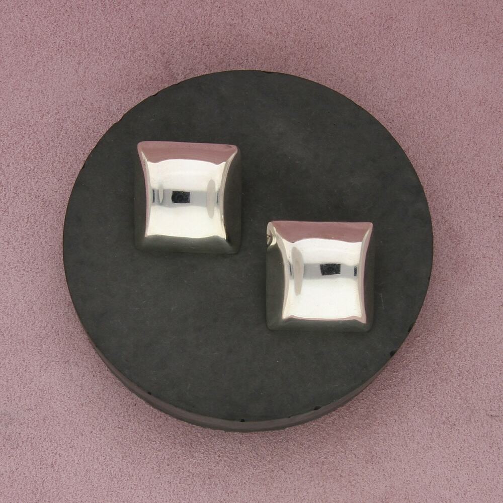 taxco mexico sterling silver vintage concave square clip-on earrings - Picture 1 of 3